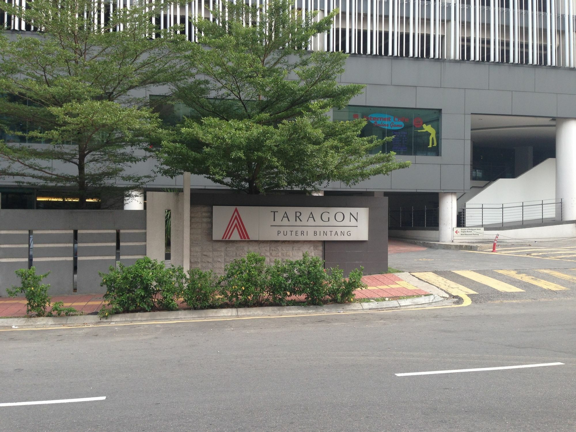Kl Service Suite At Taragon Kuala Lumpur Exterior photo